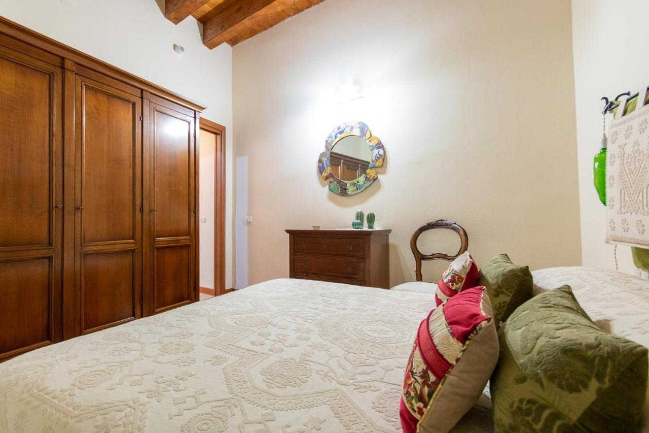 Le Dame Di Castello - Iun Q2444 Daire Cagliari Dış mekan fotoğraf